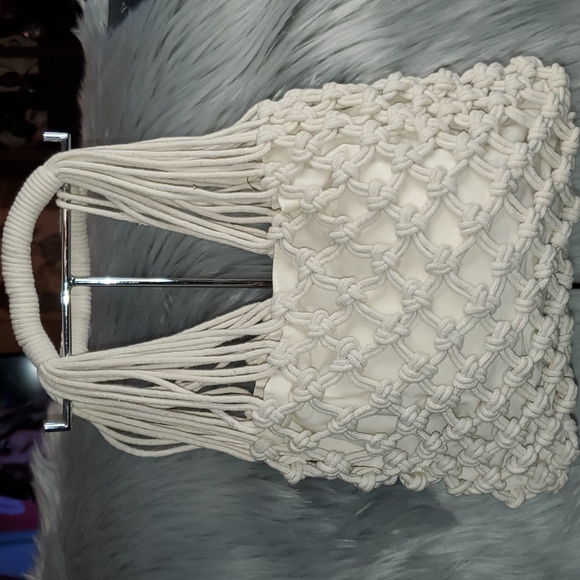 Forever 21 Handbags - Forever 21 ivory macrame hand bag